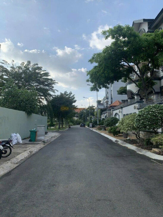 Bán đất DG 339 ĐỖ XUÂN HOP , PHƯỚC LONG B , thổ cư 1113m², Q.9, giá 33 tỷ, sổ đỏ