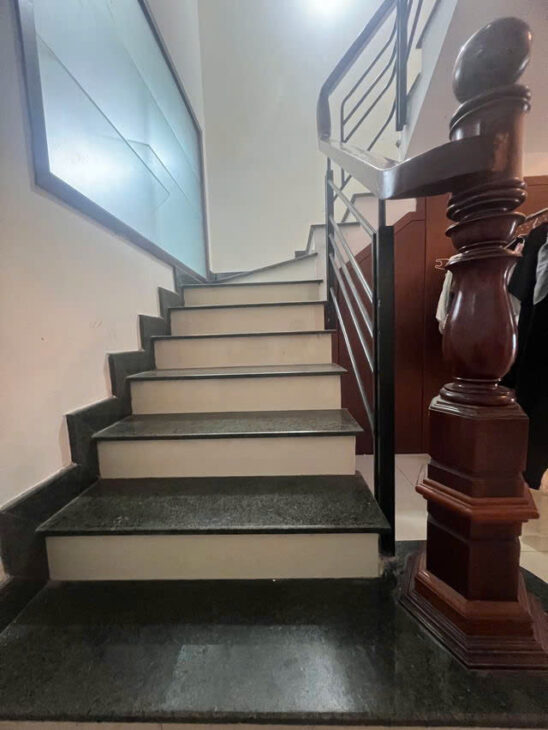 Bán Nhà HXT Bạch Đằng P2 Tân Bình, 5 tầng 70m2 chưa đến 14 tỷ