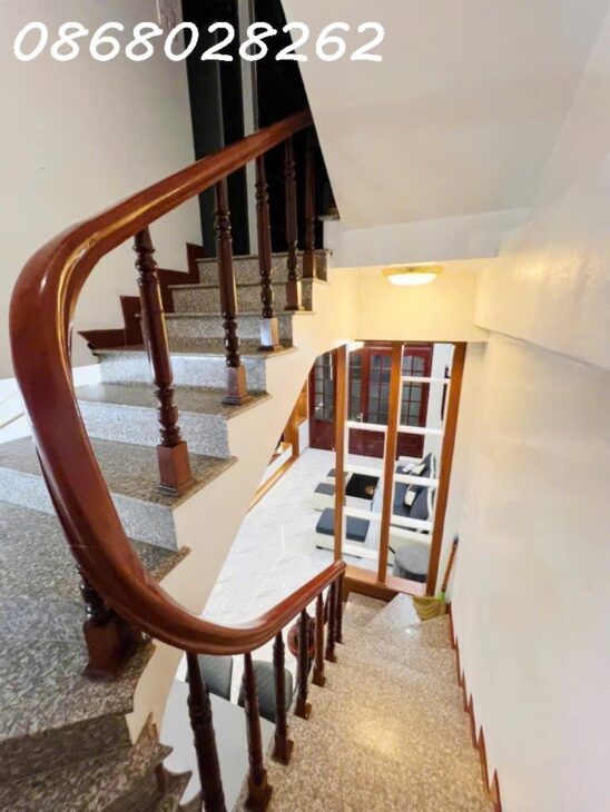 EM BÁN NHÀ THỤY KHUÊ – 30M- 5 TẦNG – NHỈNH 7 TỶ