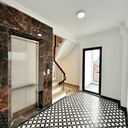 BÁN GẤP NHÀ CỔ NHUẾ 35M2X6 TẦNG,THANG MÁY,MT=5M,NGÕ THÔNG, 7.7 TỶ