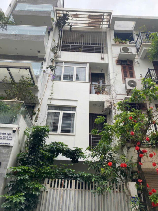 BÁN BIỆT THỤ LK Bạch Thái Bưởi 86m2X 4 tầng 20.5 tỷ Hà Đông