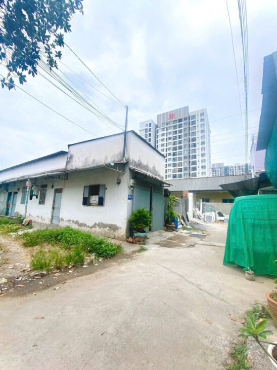 GIÁ HƠN 4 TỶ – ĐẤT TẶNG DÃY TRỌ GẦN CHUNG CƯ PICITY QUẬN 12 – DIỆN TÍCH KHỦNG – HẺM XE TẢI