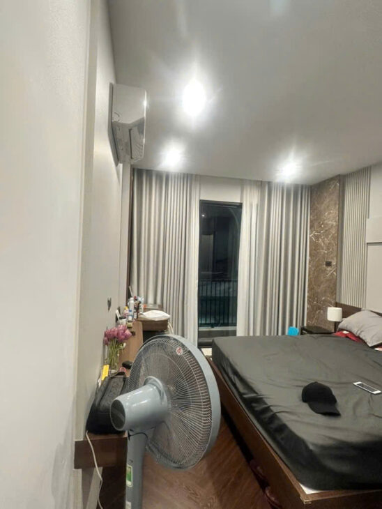 PHÂN LÔ CÁN BỘ – Ô TÔ-NỘI THẤT SỊN SÒ TẠI VĂN QUÁN -HÀ ĐÔNG 12 TỶ