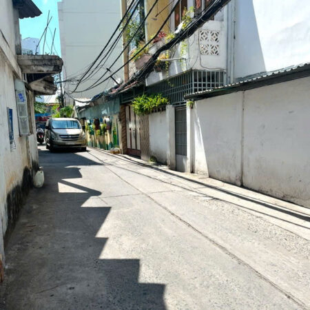 Nhà Mới 5Tầng Cách mặt Tiền 15M Hẻm Thẳng Xe Hơi Sổ Vuông 47m2 Gía 4,95 Tỷ Thương Lượng