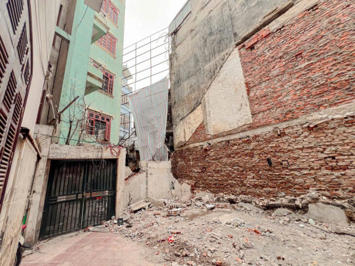 PHỐ VỌNG – Ô TÔ- THANG MÁY – DT 30m2 6 tầng mặt tiền 8.1m Giá 9.5 tỷ