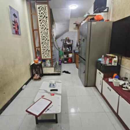Bán nhà Yên Sở Hoàng Mai, 20 m .4 Tầng . Giá 2.6 Tỷ. Sổ Đỏ Chung