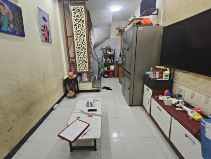 Bán nhà Yên Sở Hoàng Mai, 20 m .4 Tầng . Giá 2.6 Tỷ. Sổ Đỏ Chung