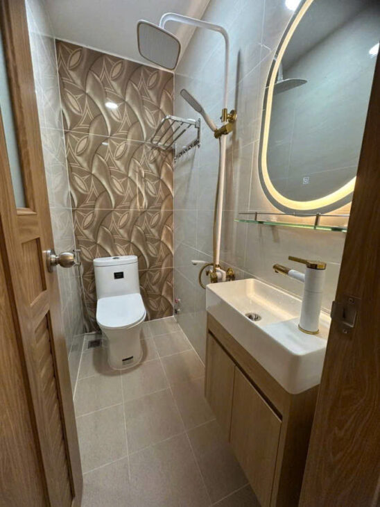 BÁN NHÀ 3 TẦNG MỚI ĐẸP – FULL NỘI THẤT NGANG 4,5M – GIÁ 4,5TY NGAY TRUNG TÂM QUẬN 3 . P.12, Lê Văn