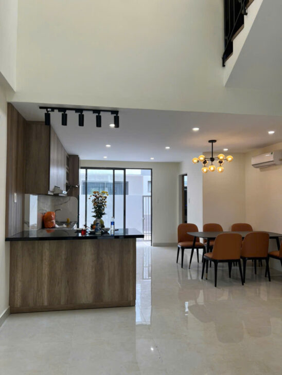 Chính chủ Cho Thuê Biệt Thự tại The Standard Q. Tân Uyên Bình Dương