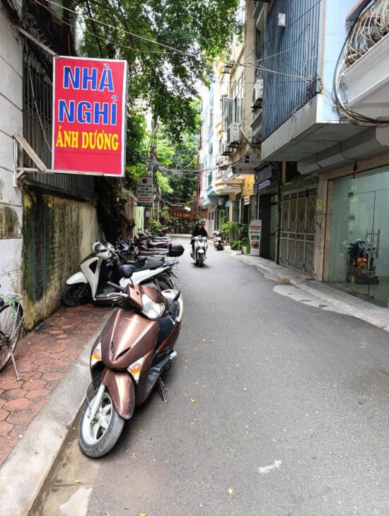 PL Nguyễn Chí Thanh Ô tô Tránh Kinh Doanh DT 37m2 5 tầng mặt tiền 4m Giá 18.2 tỷ