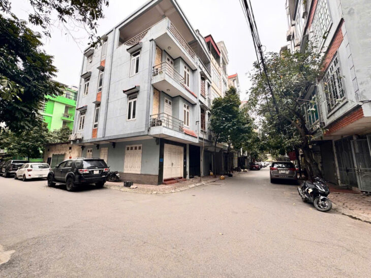 BÁN CĂN LÔ GÓC VĂN QUÁN, 2 MẶT ĐƯỜNG VỈA HÈ , KINH DOANH VĂN PHÒNG CỰC ĐỈNH 14 TỶ