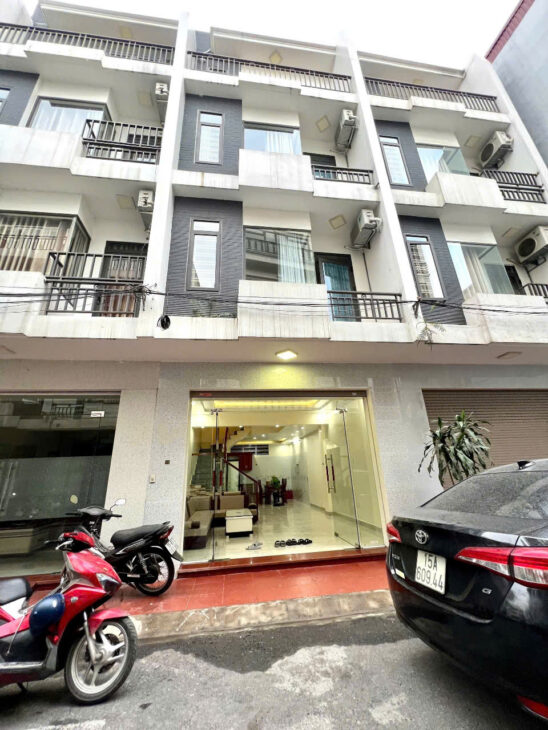 Nhà Văn Cao vị trí cực nông, 55m 4 tầng, full đồ, đường 6m, Giá 5.7 tỉ