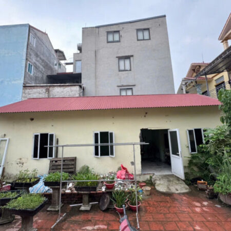 Đất đẹp tổ 2, Chi Đông, Mê Linh. Tặng nhà cấp 4, gần khu công nghiệp