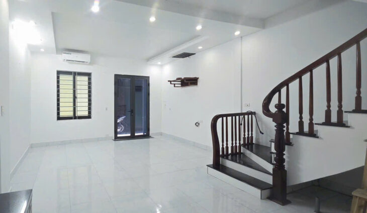 Cần Bán Nhà Tam Trinh Xây Mới 2 Tầng 2 Phòng Ngủ Giá 2.68 Tỷ Nhà Chưa Sổ