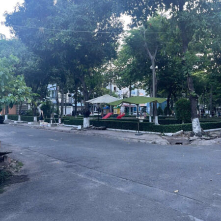 BÁN NHÀ 4 TẦNG HẺM XE HƠI NGỦ TRONG NHÀ – GẦN AEON MALL TÂN PHÚ – NHỈNH 5 TỶ TL