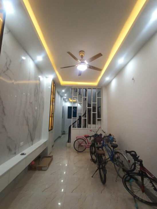 BÁN NHÀ ĐẸP 5 TẦNG VŨ TÔNG PHAN, NGÕ NÔNG, GẦN PHỐ Ô TÔ GIÁ 9,4 TỶ