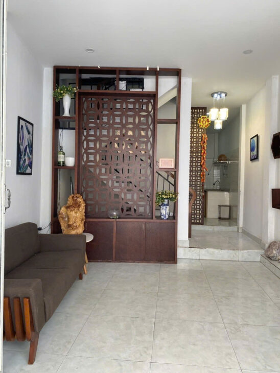 HIẾM BÁN GẤP! NHÀ 2 TẦNG KIỆT Ô TÔ, HẢI CHÂU, GẦN MẶT TIỀN, CHỈ 2,95 TỶ BỚT LỘC