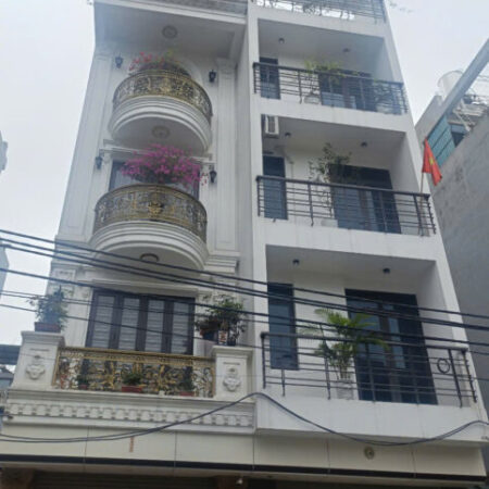 Hiếm, Xuân Phương 50.2m2-5 ngủ, Lô góc, NT đẹp, sát phố, giá 6.95 tỷ