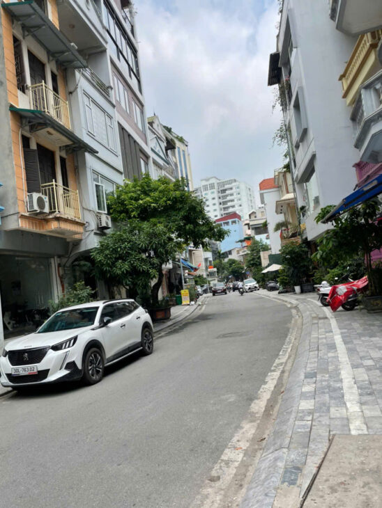 BÁN NHÀ PHÂN LÔ CẦU GIẤY 62M2X5T,3 MẶT TIỀN ĐƯỜNG Ô TÔ TRÁNH, Ô TÔ DỪNG ĐỖ, 22 TỶ