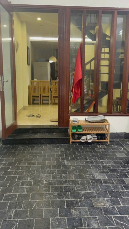 PL VƯƠNG THỪA VŨ NGÕ THÔNG Ô TÔ .DT 49m2 5 tầng MT 3.3m Giá 15.4 tỷ