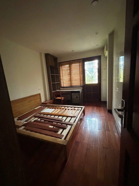 PL VƯƠNG THỪA VŨ NGÕ THÔNG Ô TÔ .DT 49m2 5 tầng MT 3.3m Giá 15.4 tỷ