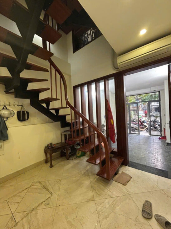 PL VƯƠNG THỪA VŨ NGÕ THÔNG Ô TÔ .DT 49m2 5 tầng MT 3.3m Giá 15.4 tỷ