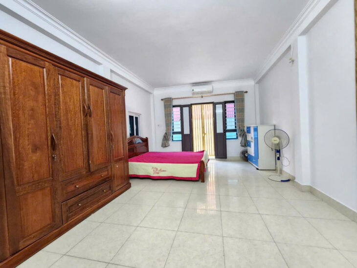 Bán Nhà Nam Dư Lĩnh Nam 42m 5 Tầng 5 phòng Tặng Hết Nội Thất Sổ Đỏ