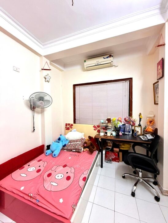 BÁN NHÀ -PHỐ TÔN ĐỨC THẮNG-NHÀ DÂN XÂY 5TẦNG -DT27/33 M2 – GIÁ CHỈ,6.9 TỶ