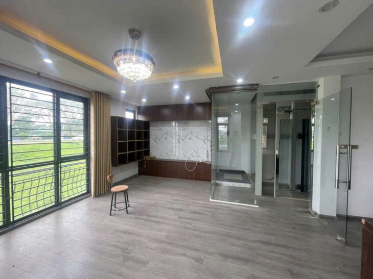 BÁN NHÀ MẶT PHỐ LÂM DU , BỒ ĐỀ, LONG BIÊN , THANG MÁY , 6 TẦNG , MẶT TIỀN 6.3M , GIÁ CHỈ 13 TỶ