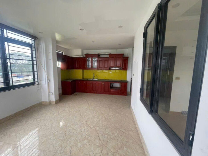 BÁN NHÀ MẶT PHỐ LÂM DU , BỒ ĐỀ, LONG BIÊN , THANG MÁY , 6 TẦNG , MẶT TIỀN 6.3M , GIÁ CHỈ 13 TỶ