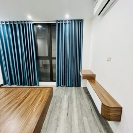 BÁN NHÀ -PHỐ TÔN ĐỨC THẮNG-NHÀ DÂN XÂY MỚI 4TẦNG -DT 30 M2 -MT 4.6m giá chỉ,6,8 TỶ