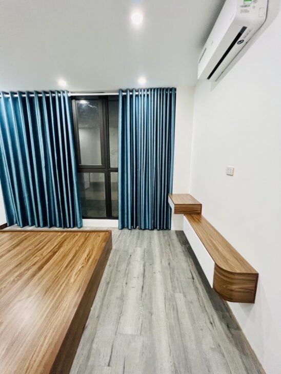 BÁN NHÀ -PHỐ TÔN ĐỨC THẮNG-NHÀ DÂN XÂY MỚI 4TẦNG -DT 30 M2 -MT 4.6m giá chỉ,6,8 TỶ