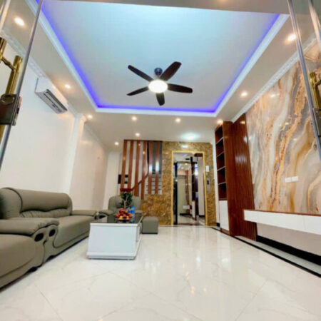 BÁN NHÀ XUÂN ĐỈNH, 38M,5 TẦNG, NGÕ NÔNG, GẦN ÔTÔ, FULL NỘI THẤT, PHÂN LÔ – CHỈ 7.15 TỶ