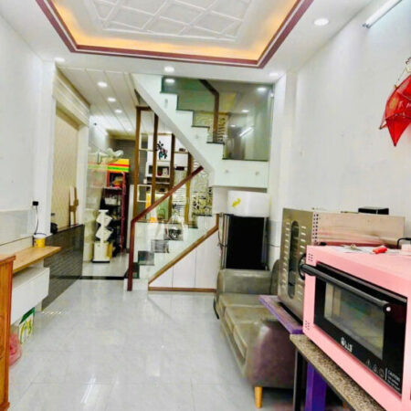 Bán nhag hẻm 8m, Phạm Văn Chiêu, 2 tầng, gần 40m2, sát chợ Thạch Đà, chỉ 4 tỷ 5 ++