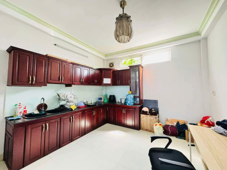 Nhà 4 tầng cạnh tuyến Metro Thủ Đức – Phước Long B – chỉ 7 tỷ hơn tí
