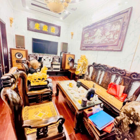 BÁN NHÀ NHÀ ĐẸP XUÂN LA, 5 TẦNG DÂN XÂY – Ô TÔ VÀO NHÀ – NGÕ RỘNG THÔNG – 7.5 TỶ