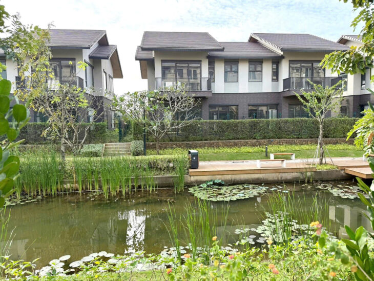 Bán căn Biệt Thự Đảo Vip 69 căn, DT 633m2 giá bán 42.7 tỷ View sông, bể bơi riêng Water Point Long