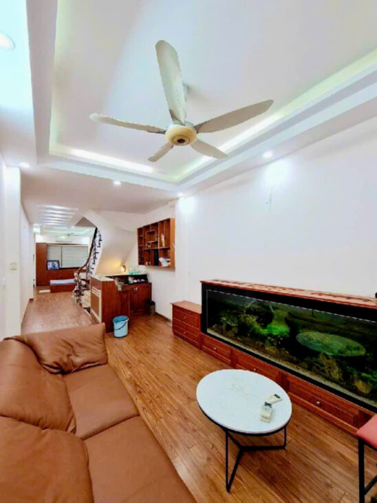 BÁN NHÀ XUÂN LA – 45M² x 6 TẦNG – 2 THOÁNG TRƯỚC SAU – NGÕ THÔNG VÕ CHÍ CÔNG – CHỈ 9.6 TỶ