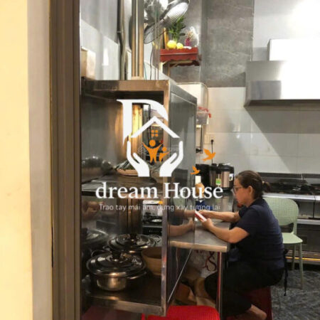 Cho Thuê Nhà mặt tiền đường Nguyễn Thiện Thuật – Gần Biển -Kinh Doanh mọi ngành nghề