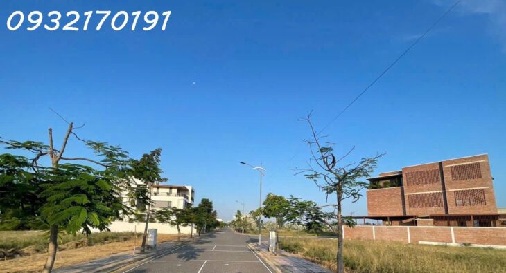 Đất ĐỐI DIỆN CÔNG VIÊN-giá rẻ nhất KĐT-Chỉ 23.5 triệu/m2-Sinh lời cao trong tương lai