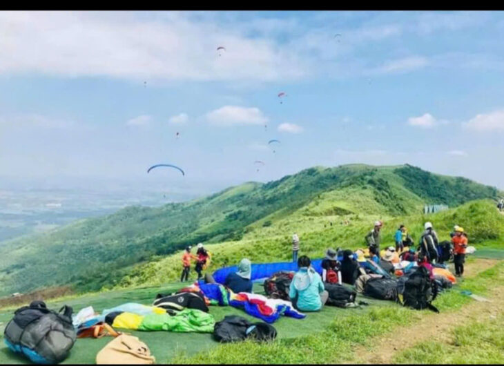 Bán đất khu vực Đồi Bù, Núi Bé, Chương Mỹ, Hà Nội. Dt 1700m có 300 ont, giá 7,5 tỷ.