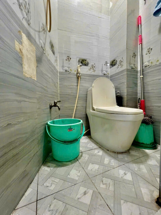 HẺM XE HƠI TRUNG TÂM Q4 DIỆN TÍCH ĐẤT 13 M2 CÓ 1 TỶ SỔ HỒNG VAY OK