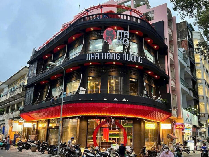 Quận 5 ! HOT HOT ! SANG RẺ NHÀ HÀNG NƯỚNG & LẨU , DT : 1000 m2 , 1 trệt 1 lửng 3 lầu, Tel :