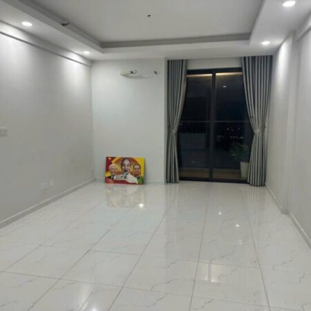 Chính chủ cần bán căn studio 40,1m2, có ban công thoáng mát