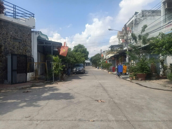 ???? BÁN NHÀ 177M2 (4mx43m) – SÁT QL1K – GẦN THỦ ĐỨC – SỔ VUÔNG ĐẸP ???? Ngay trung tâm TP. Dĩ An –