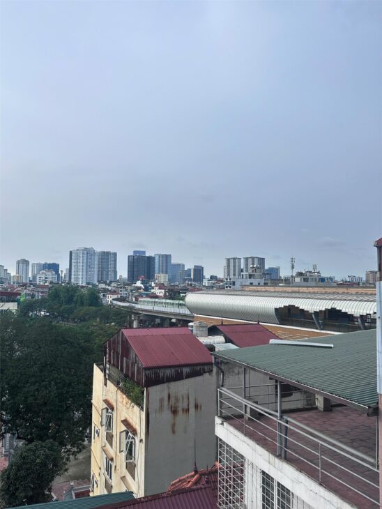 BÁN NHÀ MĂT NGÕ 8 TẦNG THANG MÁY NGUYỄN TRÃI THANH XUÂN – GẦN ROYAL CITY – 13.2 TỶ lh 0817606560