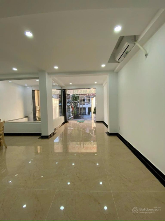 Bán toà căn hộ dịch vụ, 6 tầng, có hầm, 27 phòng, 120 tr/tháng, 29.9 tỷ, ngay KCX Tân Thuận