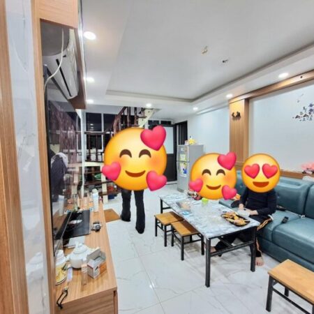 Bán nhà Tập thể Z gần ĐH Bách khoa, Kinh tế, Xây dựng 100m2. Giá: 4.3 tỷ Bán nhà Tập thể Z gần ĐH Bách khoa, Kinh tế, Xây dựng 100m2. Giá: 4.3 tỷ