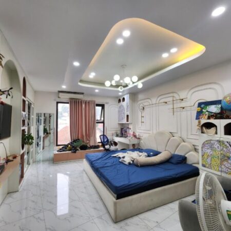 Nhà đẹp mặt phố Chùa Quỳnh 45m x5T, mt 4.8m, kinh doanh đỉnh. Giá 20.5 tỷ