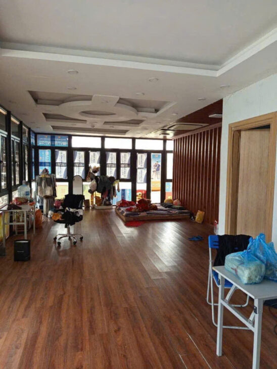 HOA HẬU mặt phố, Q. Hoàng Mai 119m2, 9 tầng thang máy, dòng tiền hàng tháng 165 triệu